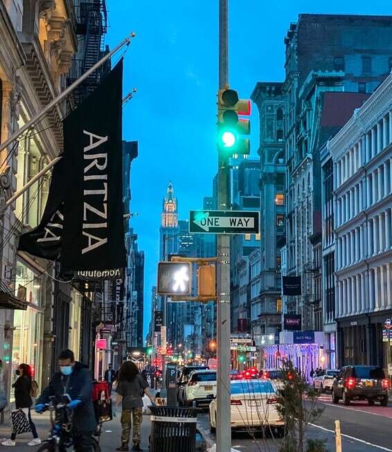 העיר חוזרת לחיים //  צילום: לירי חורש רינמן